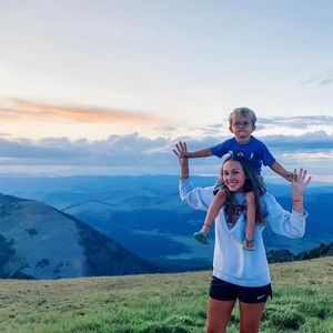 Meet your Posher, Ellie